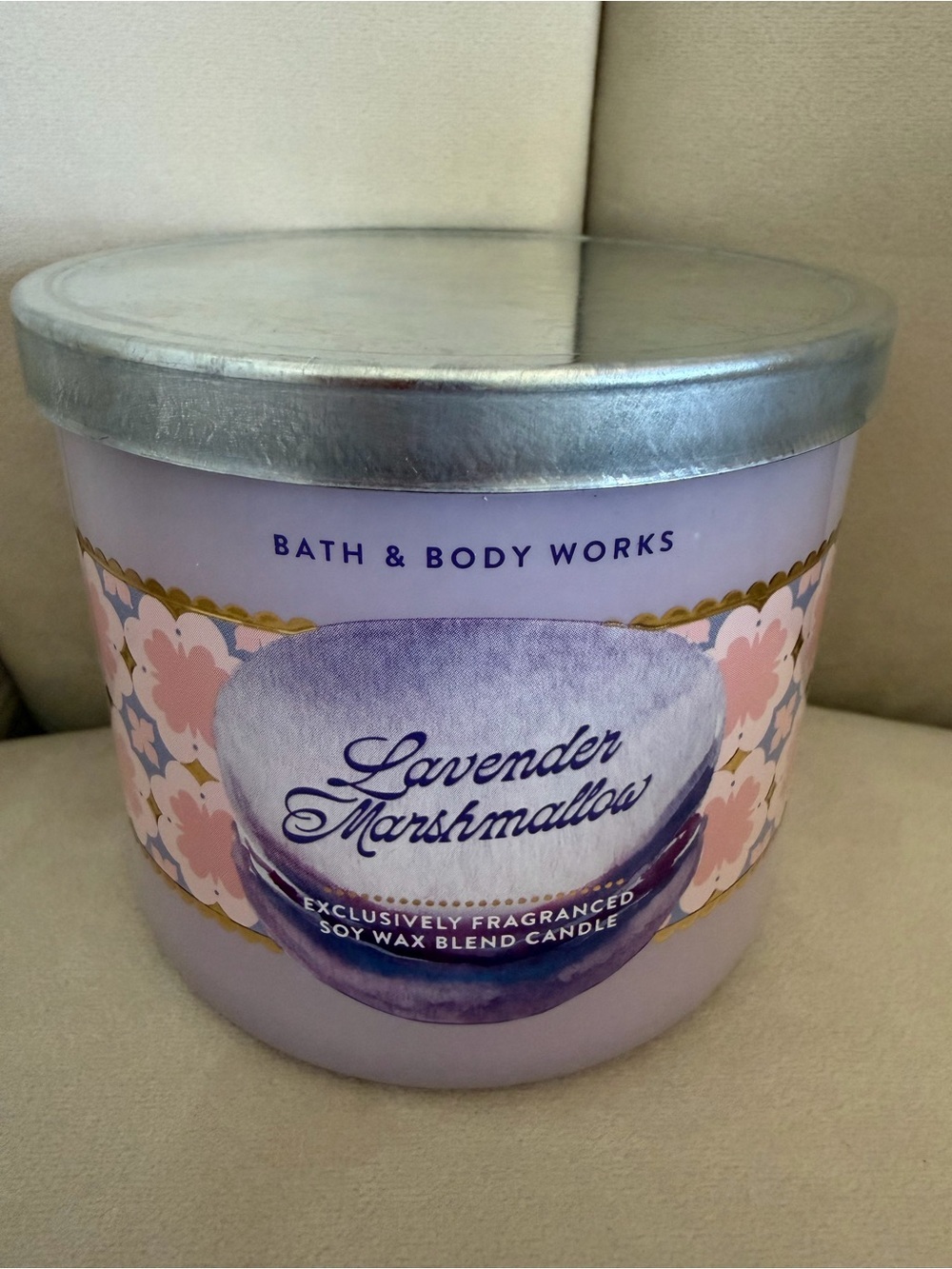 NWT Bath & Body Works 3 Wick Lavender Marshmallow Jar Wax Candle Home Decor